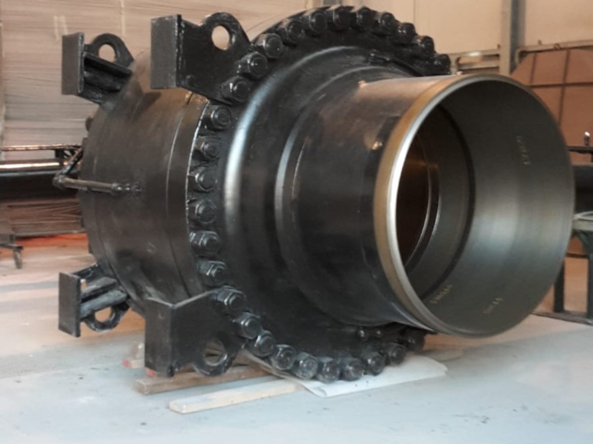 Industrial coupling with professional black coating finish